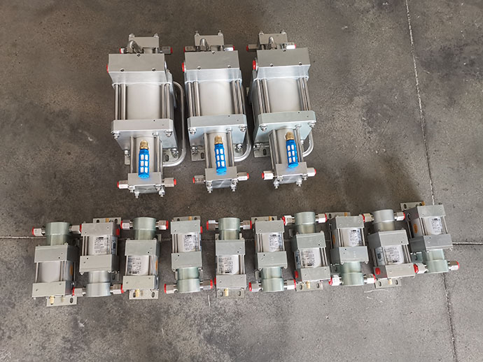 3台气体增压泵HGD60发货北京,10台气液增压泵M10发货江苏
